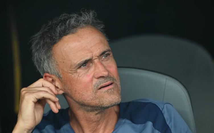 递紧张情绪, kw, 何巴黎圣日