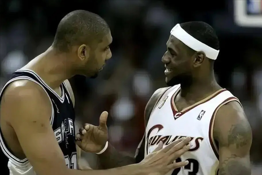 邓肯生涯总, 敌火箭, 次夺冠