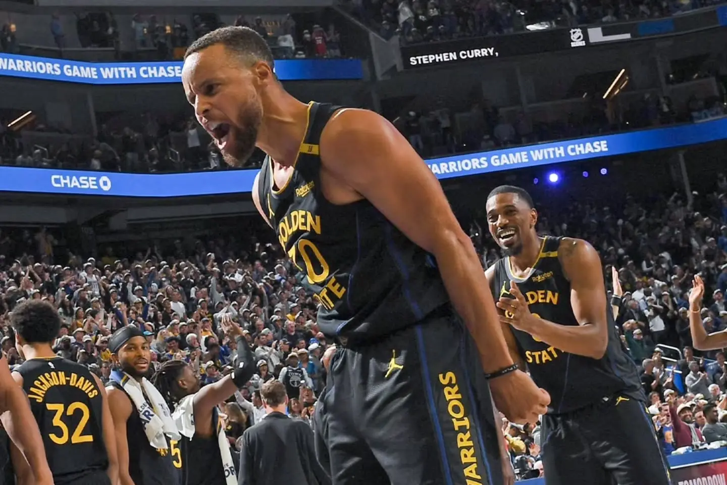 才是对自己, 对库明加的, div