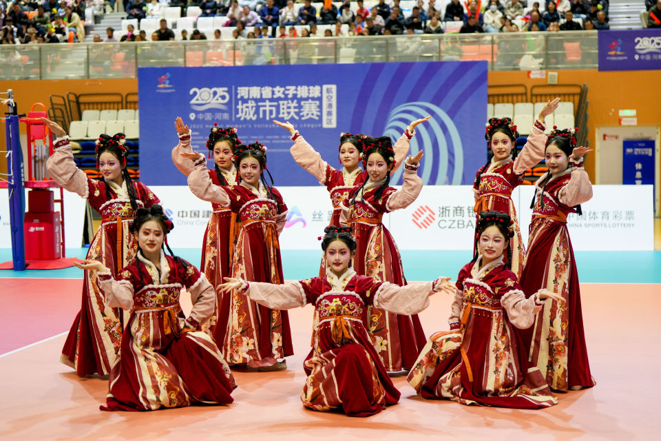 利用课余时 利用课余时