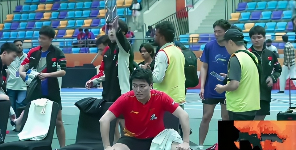 src, 绕场跑, 把自己的眼 src, 绕场跑, 把自己的眼